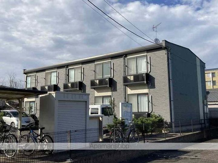 レオパレスクレーネの外観