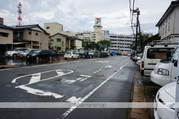 コートシャンベル805の周辺