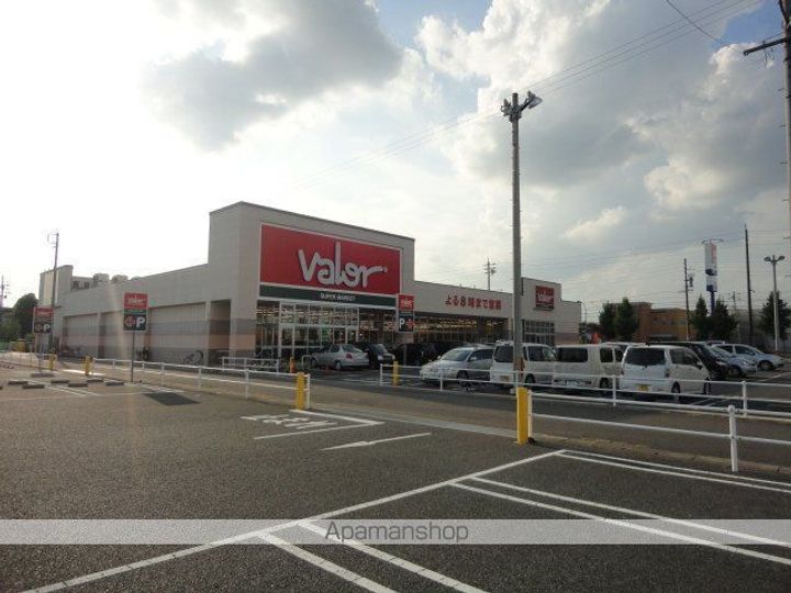 岐阜県岐阜市則武中4丁目の賃貸アパートの周辺