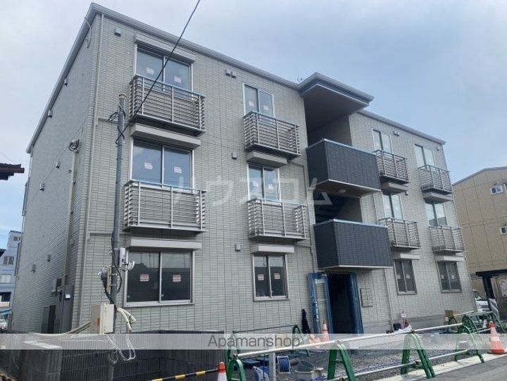 DーROOM新井町の外観