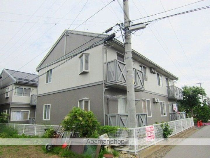 フレグランスアップルN棟の外観