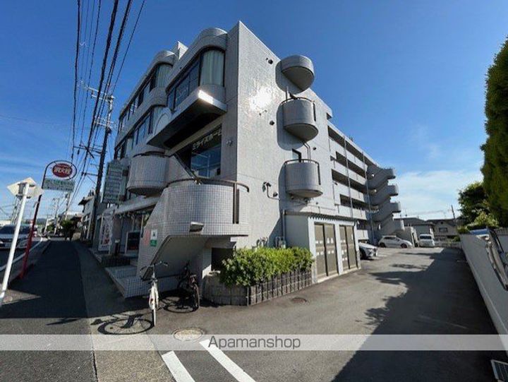 滋賀県大津市一里山4丁目の賃貸マンションの外観