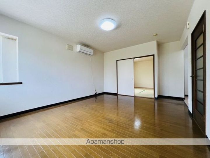 フラワーBOX(フラワーボックス)の内装