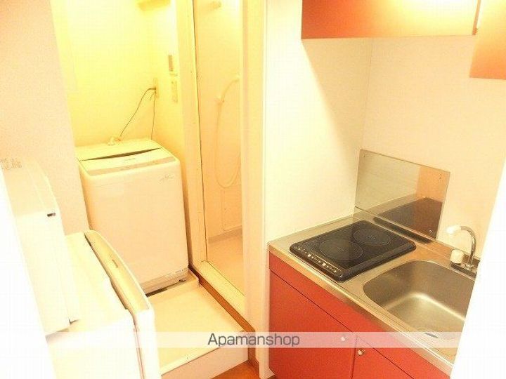 レオパレスCOTTAGE105のキッチン