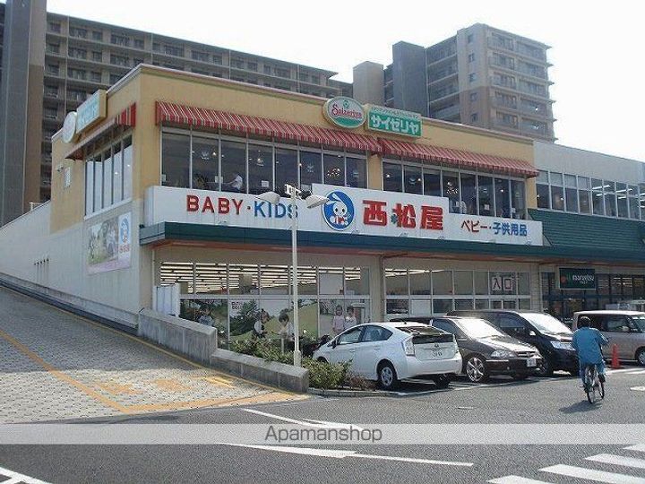 ザ・ライオンズ三郷中央A715の周辺