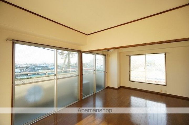 ビレッタ静岡404の居間