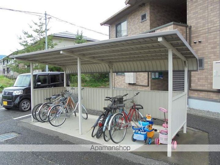 ロイヤルガーデン沢村 DEFのその他画像