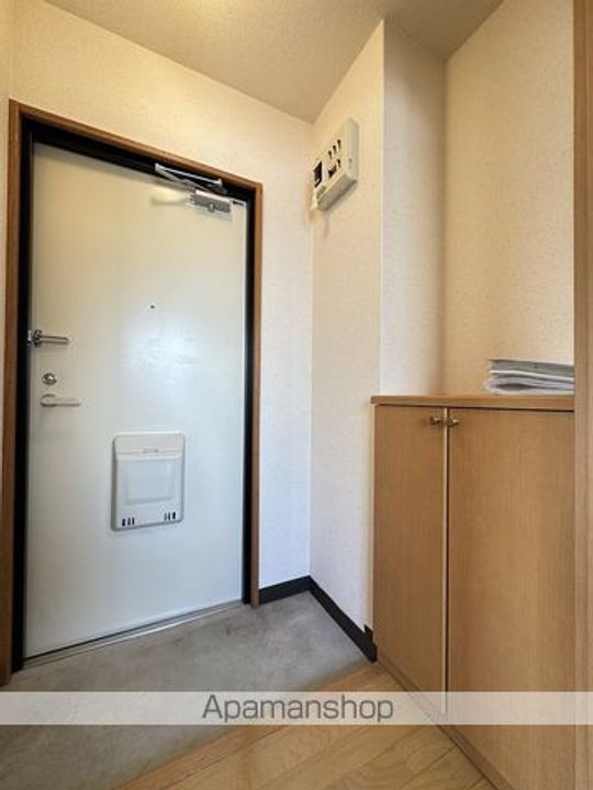 サンライズヒル202の玄関