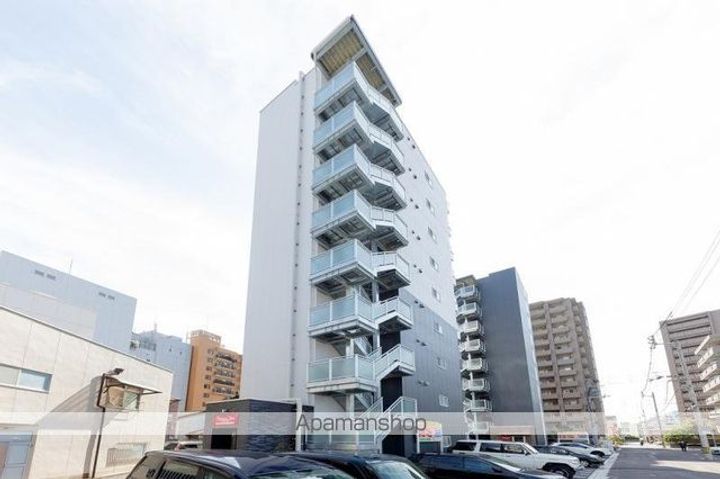 香川県高松市中央町の賃貸マンション201の外観