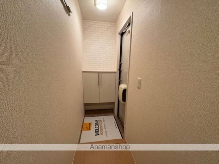 シャルマン古川 ABの玄関