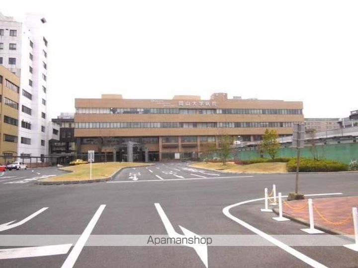 岡山県岡山市北区大供表町の賃貸マンションの周辺