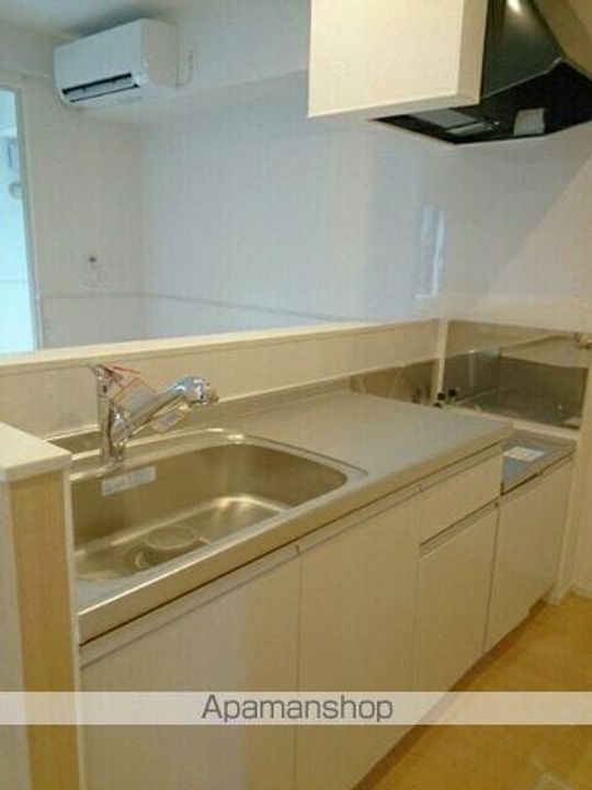 リーファ・ヴィラ ヤマキドⅡのキッチン