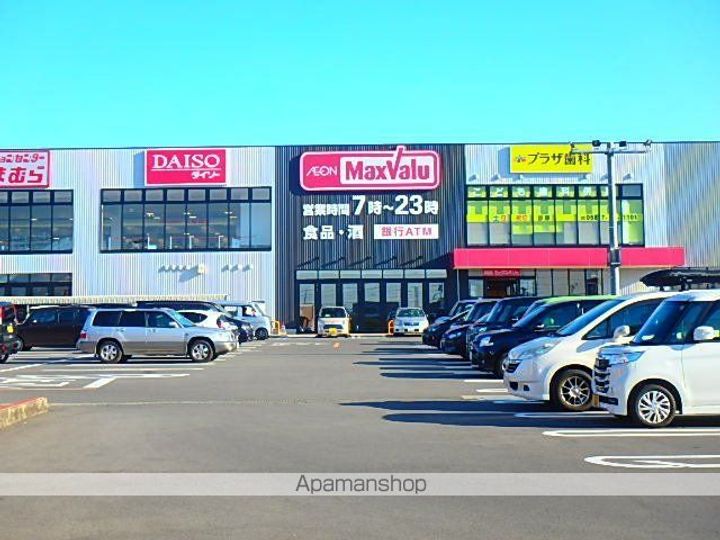 レオパレスSAKAE202の周辺