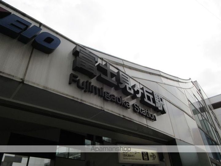 東京都杉並区宮前4丁目の賃貸マンションの周辺