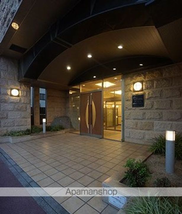 愛知県名古屋市中区千代田5丁目(マンション)の賃貸物件の外観