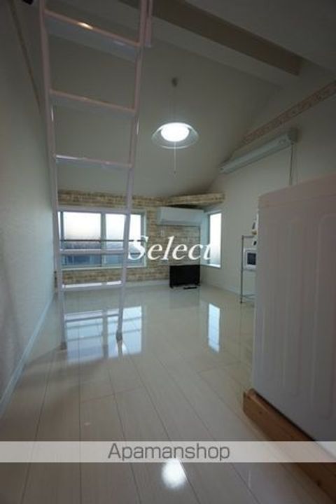 神奈川県横浜市磯子区杉田3丁目の賃貸アパートの内装