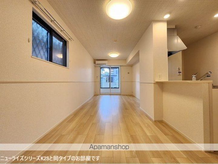 アヴェニールの居間