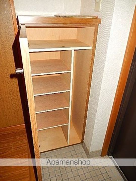 アネックス大幸の内装