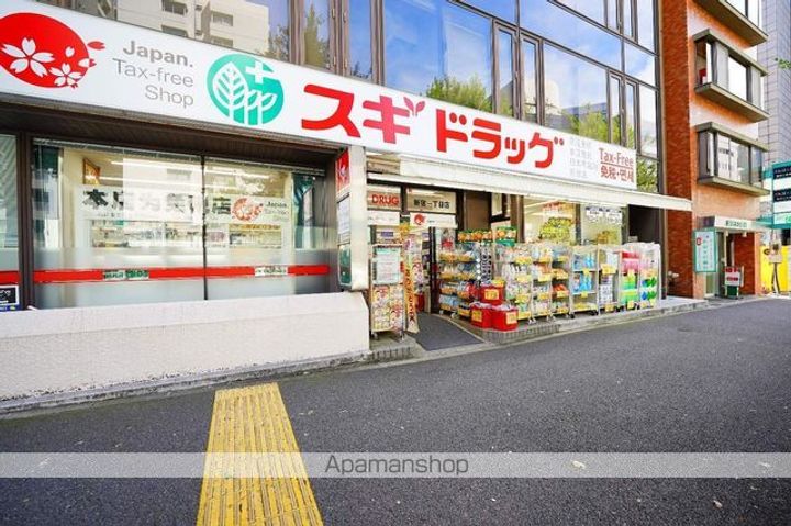 LIGHT TERRACE 新宿御苑の周辺