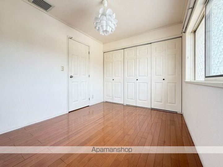 ビラ根岸の内装