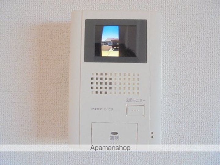 シャン プリュネルのその他画像