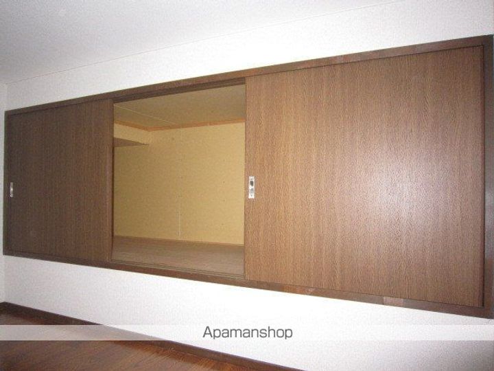 ベルヴィ北山105の内装