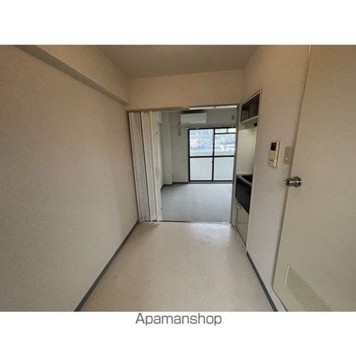 東京都渋谷区本町1丁目の賃貸マンションの内装