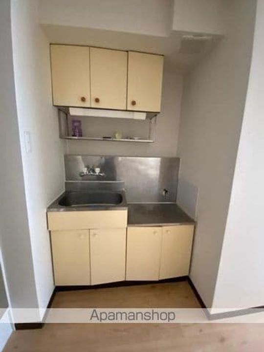 香川県高松市浜ノ町の賃貸マンションのキッチン