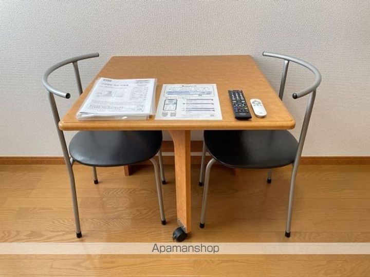 北海道亀田郡七飯町本町3丁目の賃貸アパートの内装