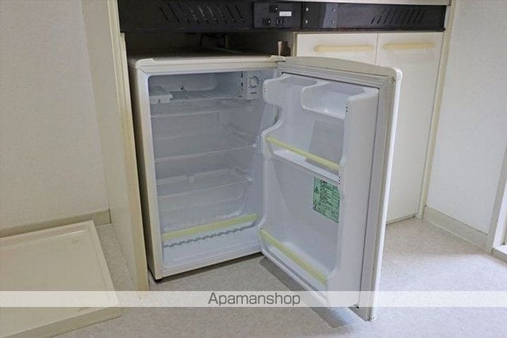 福島県郡山市安積町日出山字一本松の賃貸アパートの内装