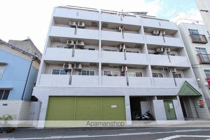 香川県高松市藤塚町1丁目の賃貸マンションの外観