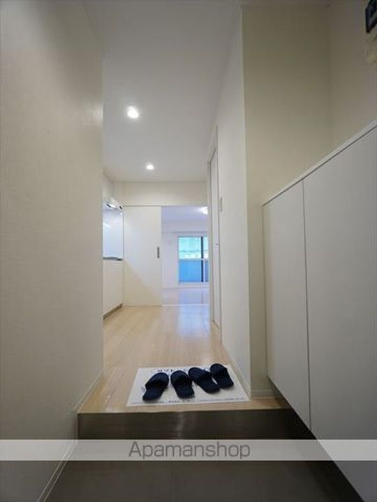 愛知県名古屋市東区泉2丁目の賃貸マンション201の玄関