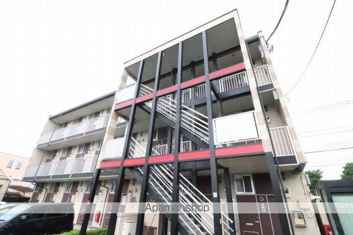 レオパレスアメニティの外観