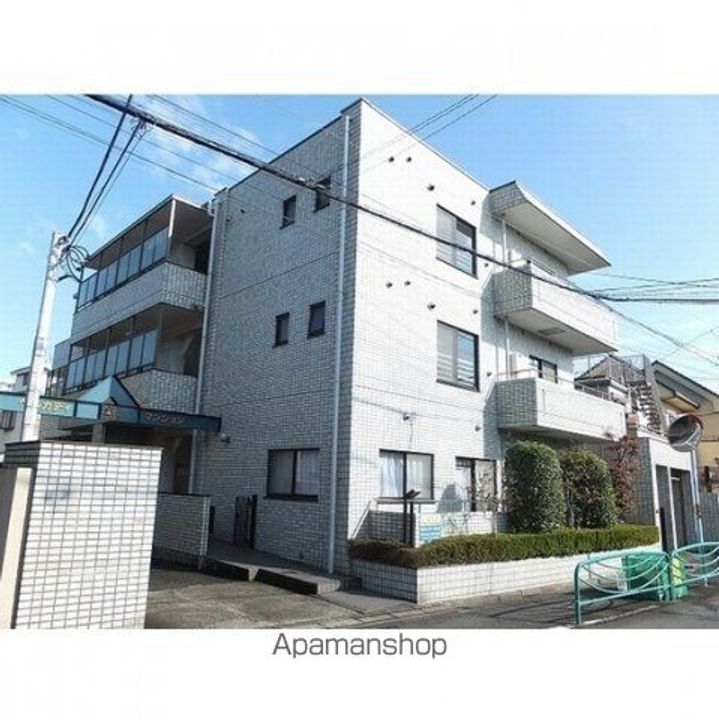 ベルカディーマンションの外観