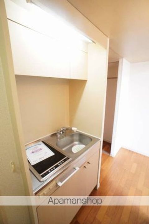 ウィスタリアのキッチン
