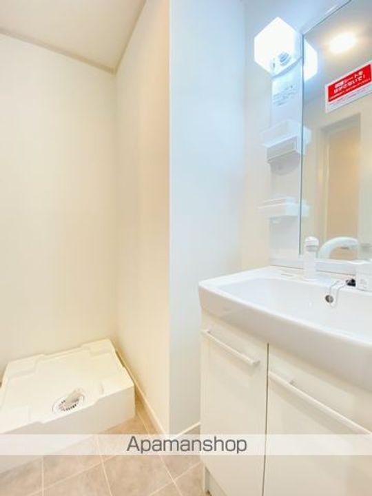 桧材仕様の単身物件 トレフル三郷中央205のその他画像