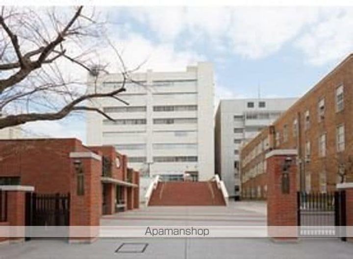 SOPHIE DE BLANC101の周辺