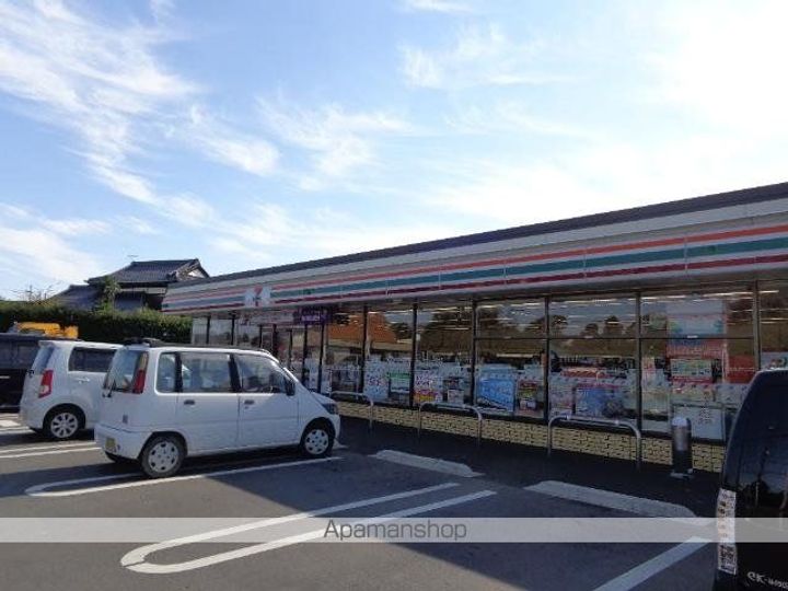 カーサ・ベルデの周辺