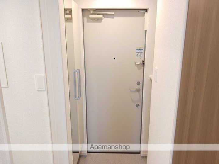 ヒカルサひたちなかの玄関