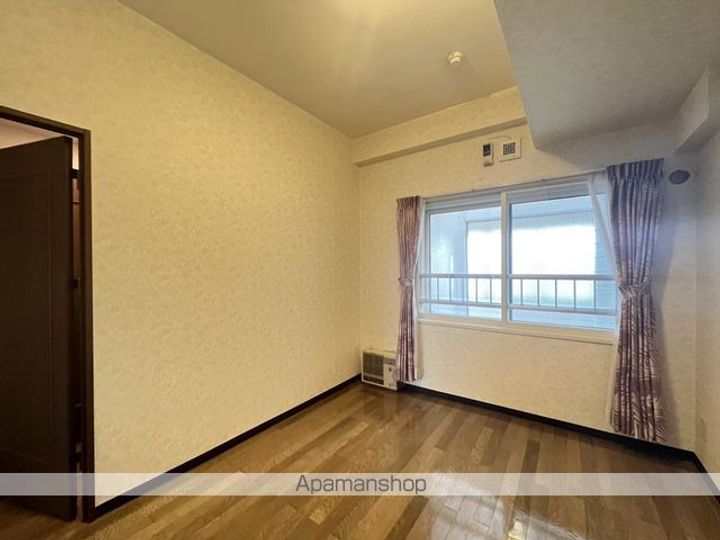 シャトーム大森602の内装