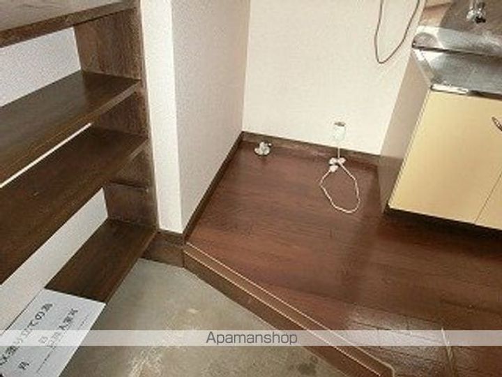 センチュリーハウスB101の内装