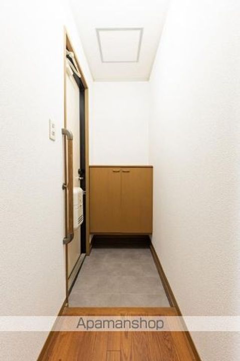 グリーン・ショットA・BB102の玄関