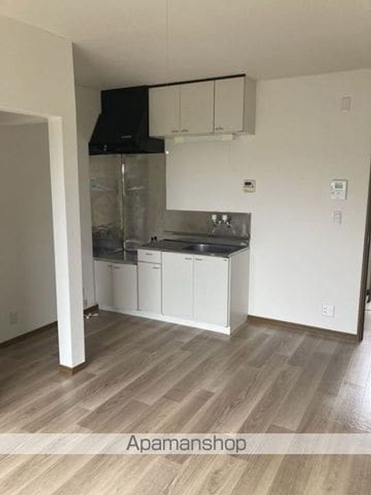 エイトライン A棟3のキッチン