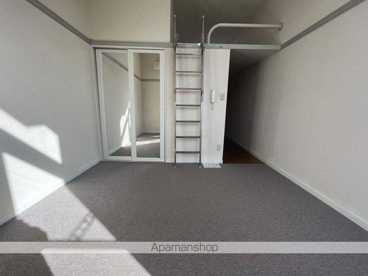 ソレーユ103の内装