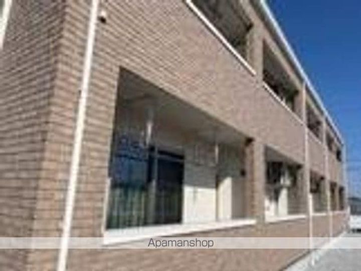 クレア・ド・ルーンのその他画像