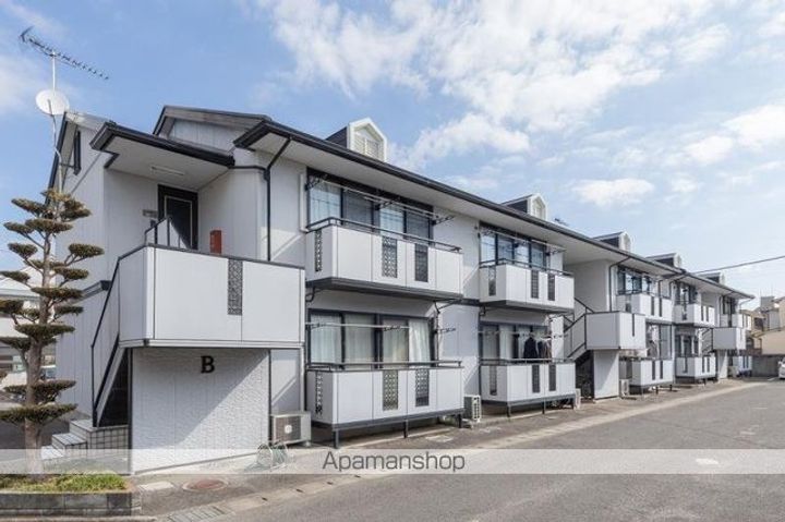 香川県高松市木太町の賃貸アパートの外観