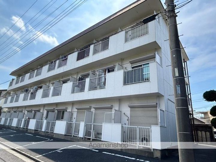 ハイツしんみせ210の外観