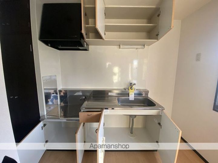 ブルーウェーブ203の内装