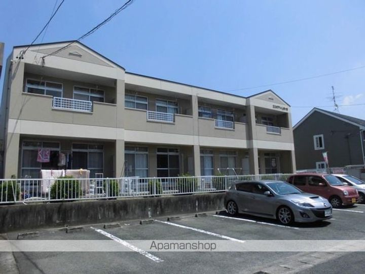 愛知県弥富市前ケ須町西勘助の賃貸アパートの外観