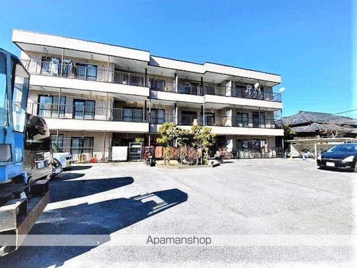 オークラマンション303の外観